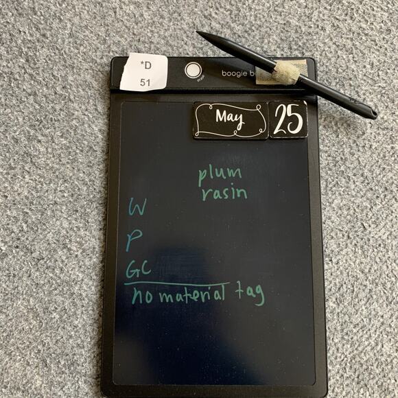 Under Armour Running Shorts Womens S Small Plum Purple Lined Loose HeatGear - Picture 10 of 11